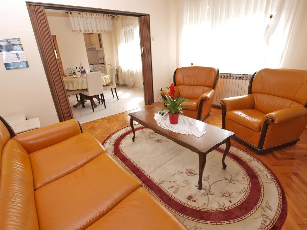 Apartments Ivanka 1056 Πούλα Εξωτερικό φωτογραφία